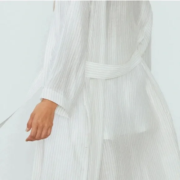NEW Lunya resort linen silk robe - Picture 8 of 12